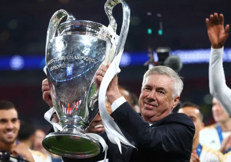 Hành trình đến với 5 chiếc cúp tai voi của Ancelotti
