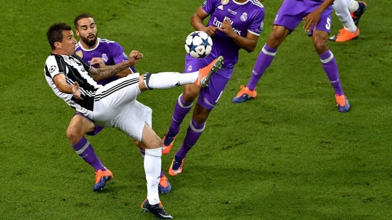 Bàn thắng đẹp nhất Champions League